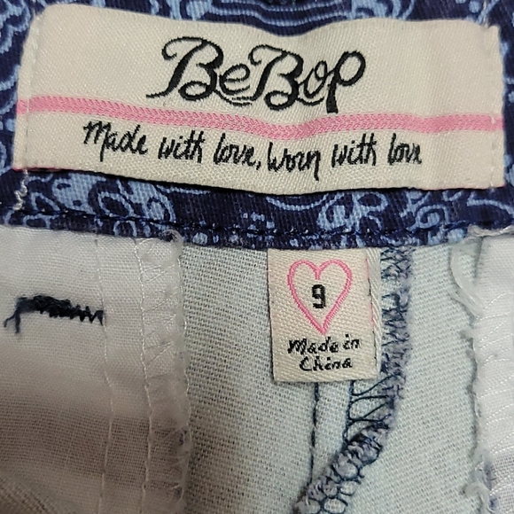BeBop blue pattern shorts - EUC - Picture 5 of 7